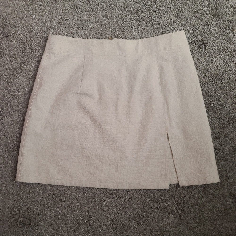Lola Mini Skirt - Picture 7 of 9